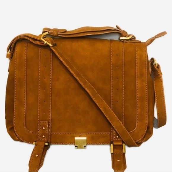 JustFab Francois Crossbody Saddle Bag - Picture 2 of 16